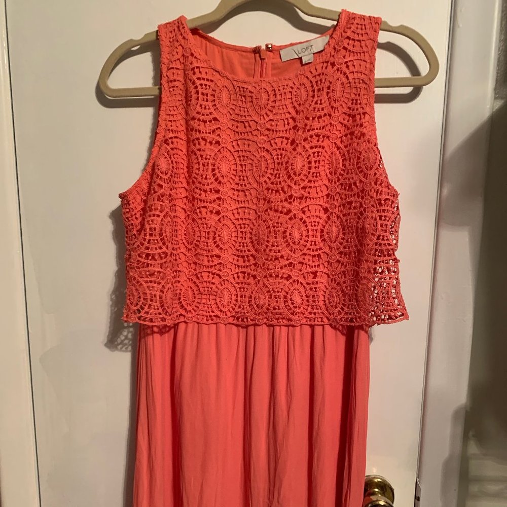 - Ann Taylor Loft Peach Sleeveless Dress